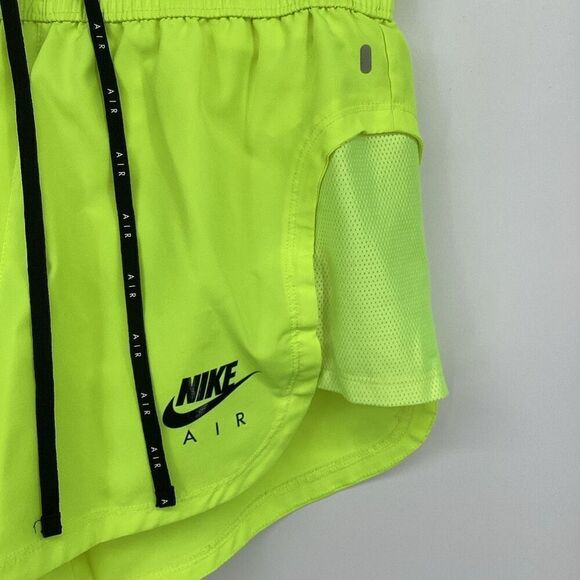 Ladies‎ Nike Air Running Shorts with liner neon yellow XS - Picture 3 of 6